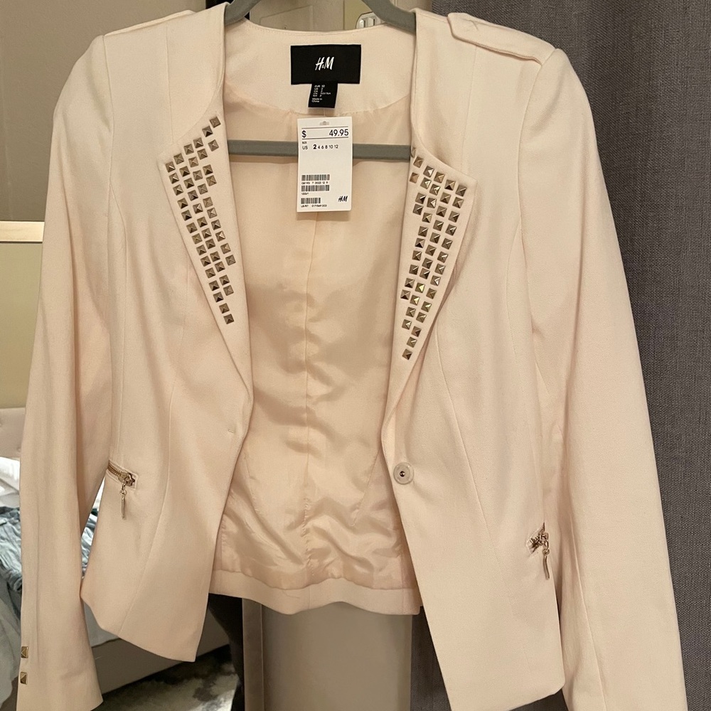 NWT H & M cream studded blazer s2